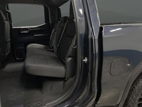 Used 2024 GMC Sierra 1500 Elevation image 29