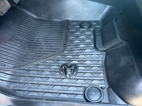 Used 2021 RAM 1500 Big Horn image 16