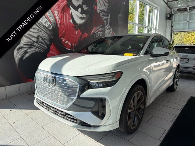 Used 2023 Audi Q4 e-tron Prestige AWD/4WD image 1