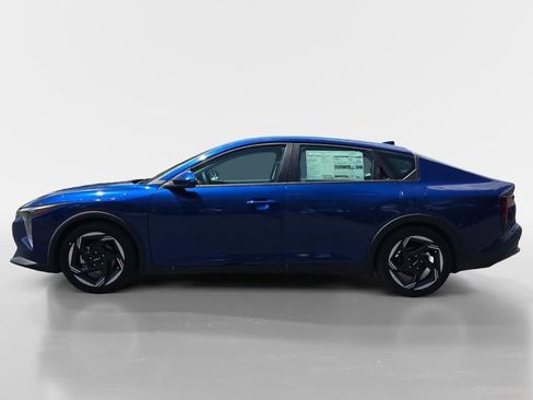 New 2025 Kia K4 EX image 2