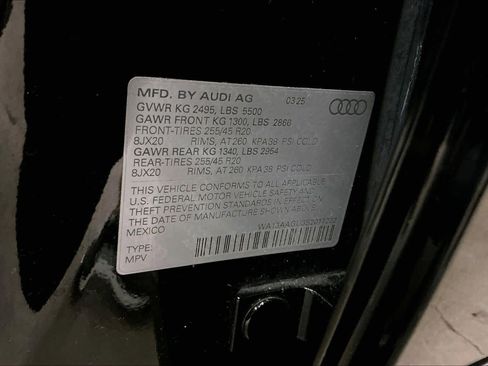 Certified 2025 Audi Q5 Prestige image 36