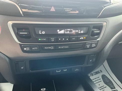 Used 2025 Honda Ridgeline RTL image 22