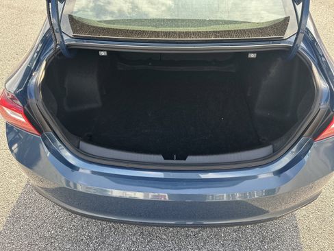 Used 2024 Chevrolet Malibu LT image 18