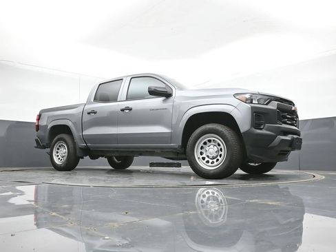 Used 2024 Chevrolet Colorado W/T image 37