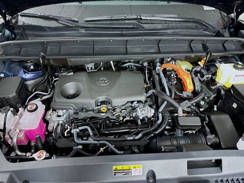 New 2026 Toyota Highlander Platinum image 33