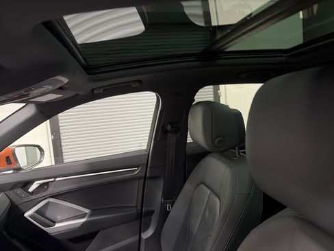 Used 2023 Audi Q3 2.0T Premium image 12