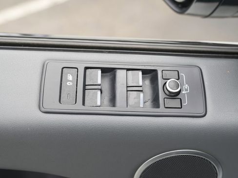 Used 2015 Land Rover Range Rover Sport HSE AWD/4WD image 24