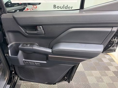 Used 2026 Toyota 4Runner SR5 AWD/4WD image 20