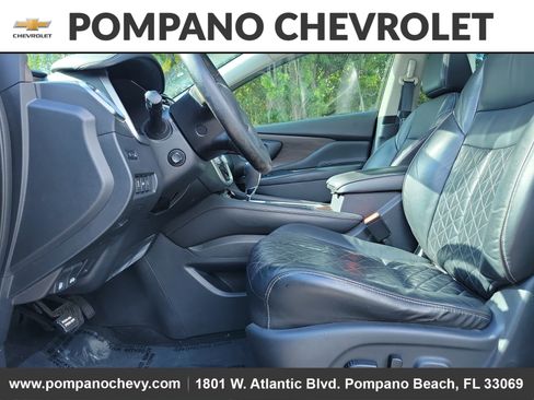 Used 2019 Nissan Murano Platinum w/ Cargo Package image 25