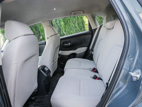 Used 2024 Honda HR-V LX image 8