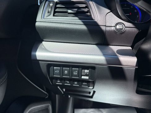 Used 2017 Subaru Outback 2.5i Premium AWD/4WD image 14