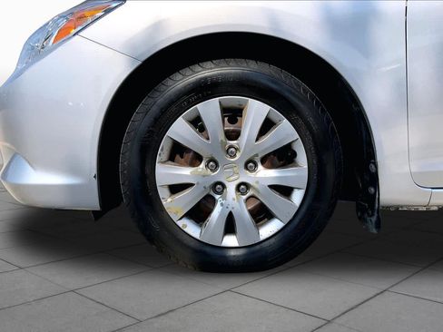 Used 2012 Honda Civic LX image 10
