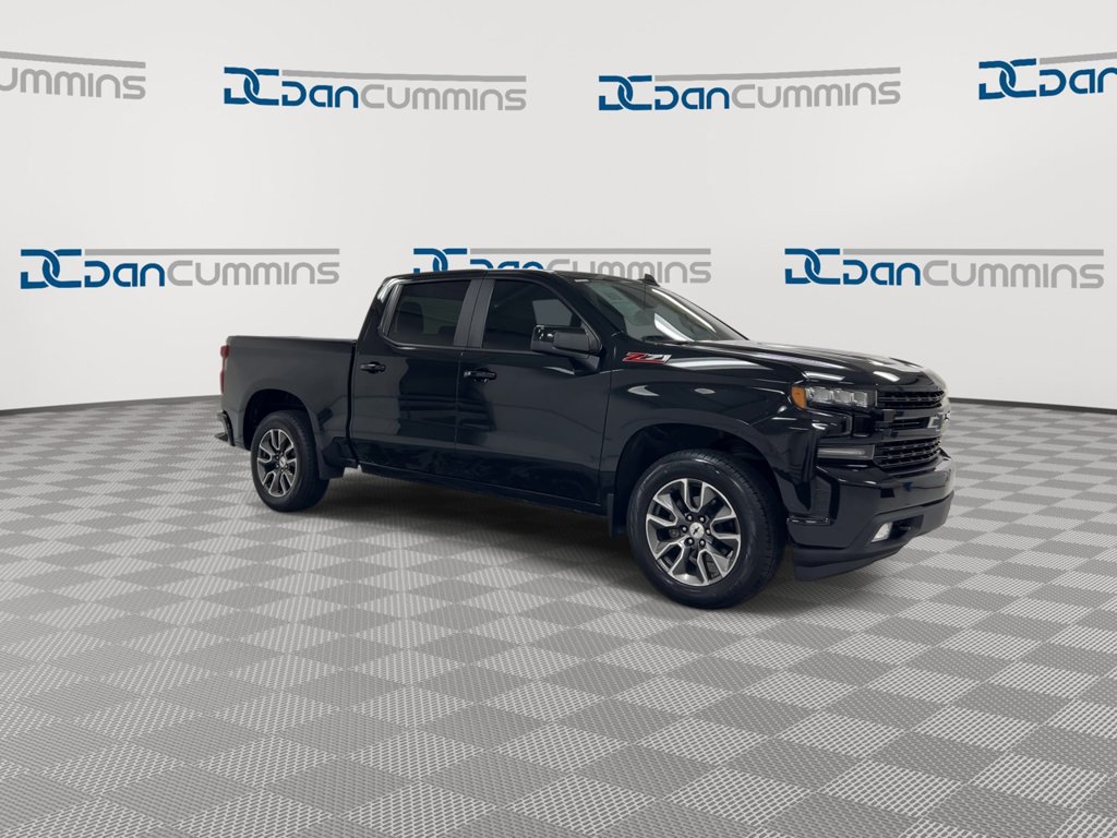Used 2021 Chevrolet Silverado 1500 RST w/ Z71 Off-Road Package AWD/4WD image 2