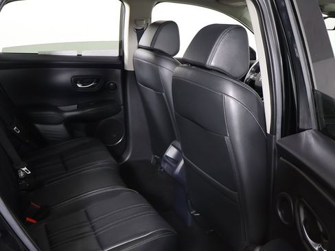 Used 2023 Honda HR-V EX-L image 28