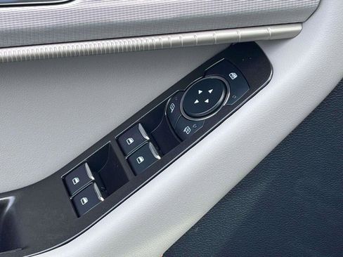 New 2026 Ford Explorer Active AWD/4WD image 34