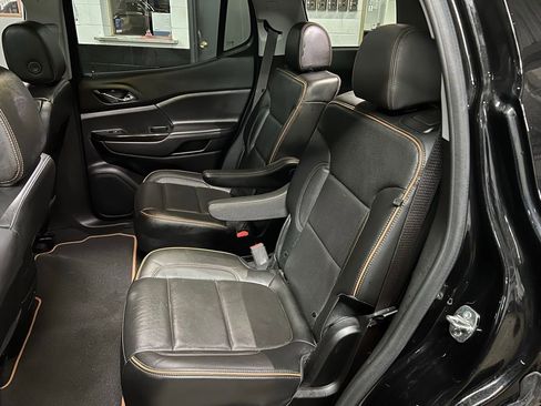 Used 2023 GMC Acadia AT4 w/ Technology Package image 23