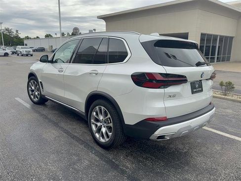 Certified 2024 BMW X5 xDrive40i w/ Premium Package AWD/4WD image 6