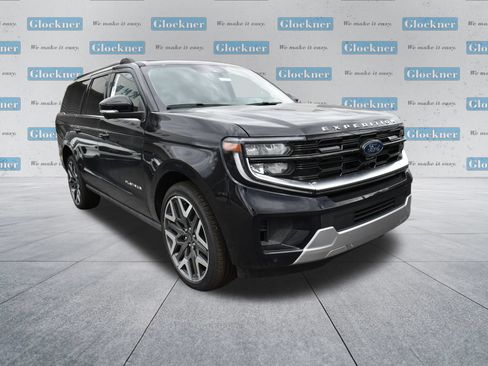 New 2026 Ford Expedition Max Platinum w/ Platinum Ultimate Package AWD/4WD image 3