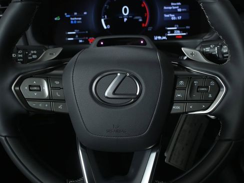 New 2026 Lexus LX 600 4WD w/ Accessory Package (2T) image 18