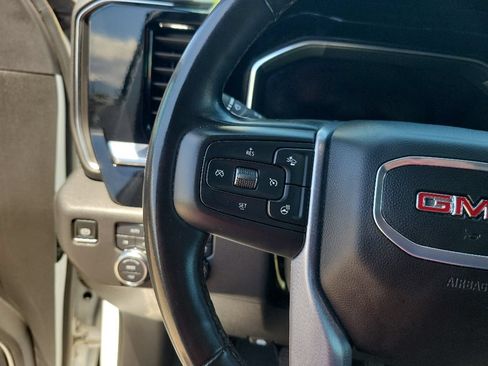 Used 2025 GMC Sierra 1500 SLT AWD/4WD image 22