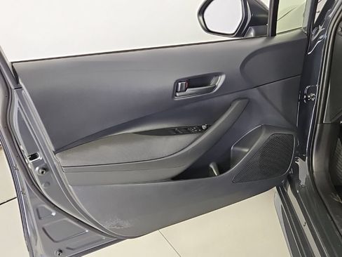 Used 2024 Toyota Corolla LE w/ LE Convenience Package FWD image 11