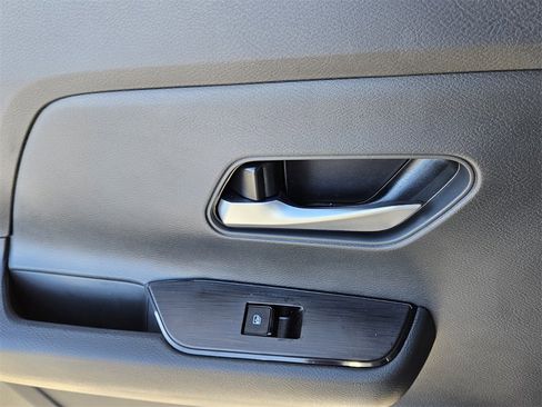 New 2026 Nissan Kicks SV w/ SV Premium Package image 7