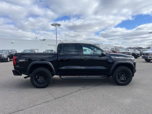 Used 2024 Chevrolet Colorado Trail Boss w/ Advanced Trailering Package image 7