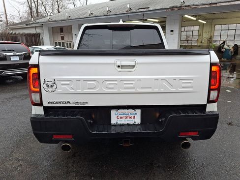 Certified 2024 Honda Ridgeline RTL image 8