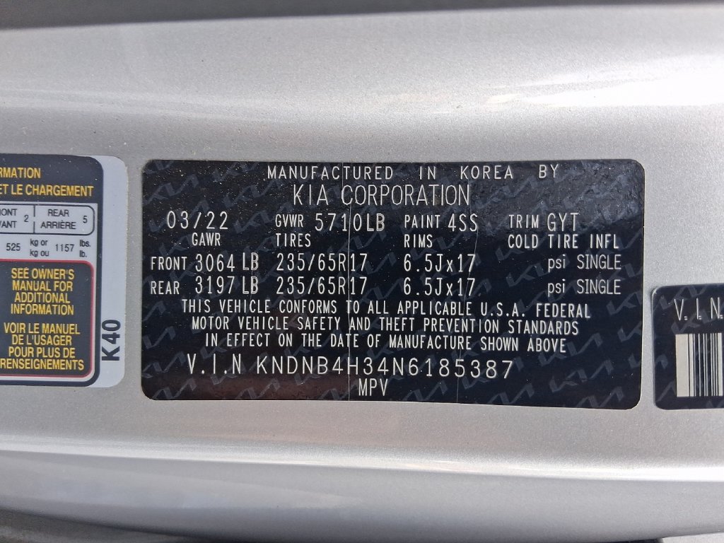 Used 2022 Kia Carnival LX FWD image 31