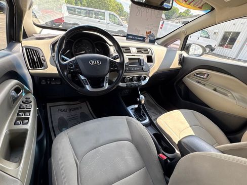 Used 2014 Kia Rio EX w/ Convenience Package FWD image 10