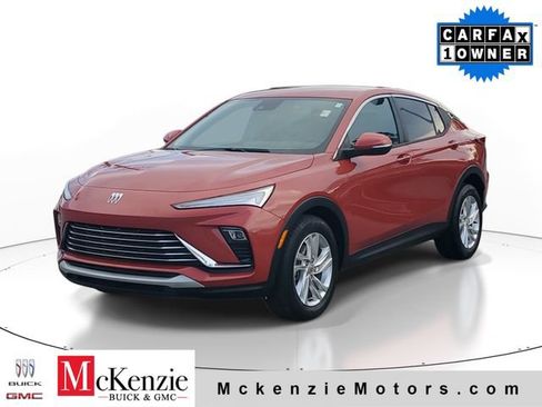 Used 2024 Buick Envista Preferred w/ Convenience I Package FWD image 2