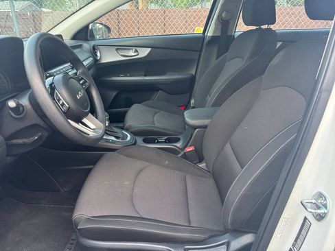 Used 2024 Kia Forte LXS FWD image 22