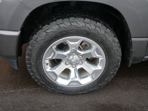 Used 2019 RAM 1500 Big Horn image 4