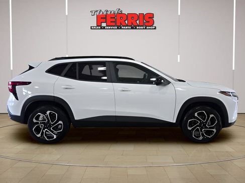 New 2026 Chevrolet Trax RS w/ Driver Confidence Package FWD image 8