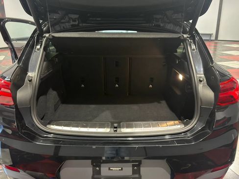 Used 2018 BMW X2 sDrive28i FWD image 18