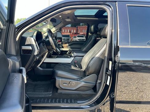 Used 2017 Ford F250 Lariat w/ Lariat Ultimate Package AWD/4WD image 14