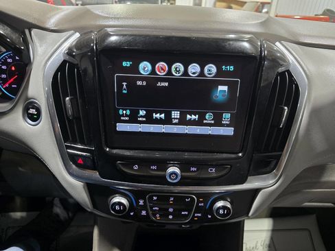 Used 2018 Chevrolet Traverse LT AWD/4WD image 37