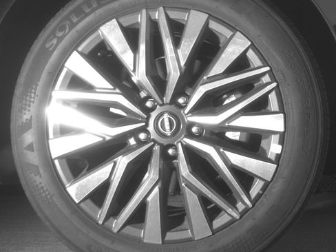 Used 2025 Nissan Altima 2.5 SV image 13