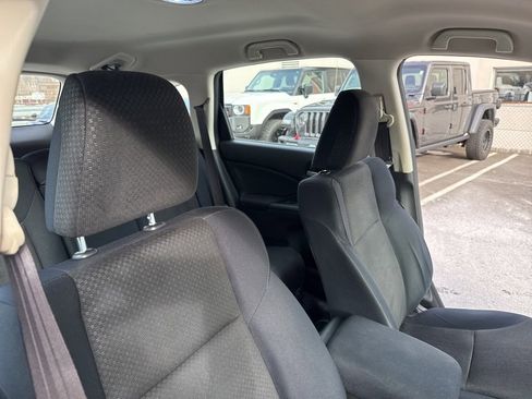 Used 2015 Honda CR-V LX image 29