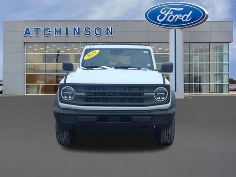 Certified 2023 Ford Bronco 4-Door image 2