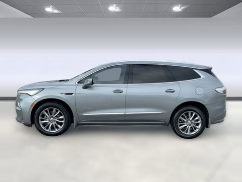 Certified 2023 Buick Enclave Avenir w/ Avenir Technology Package image 2