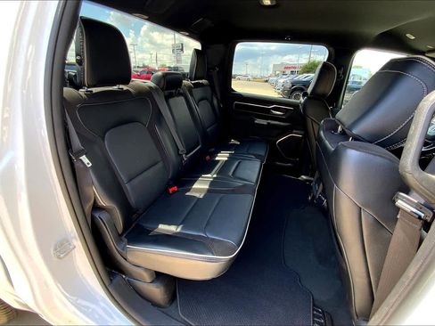 Used 2024 RAM 1500 Laramie image 15