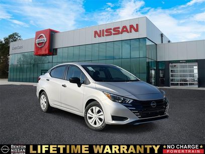 New 2025 Nissan Versa S w/ Trunk Package