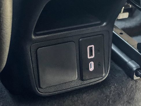 Used 2023 Buick Encore GX Preferred FWD image 21