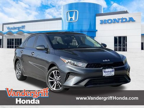 Used 2024 Kia Forte LXS FWD image 1