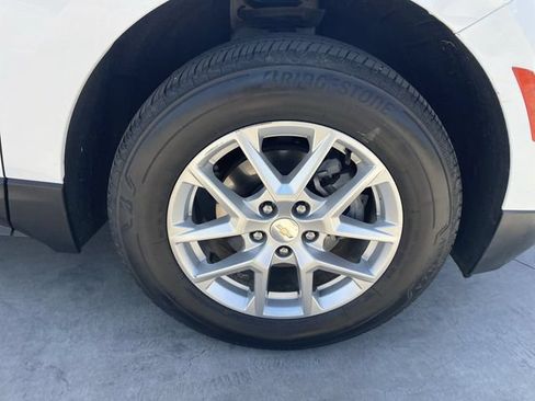 Used 2023 Chevrolet Equinox LT w/ Driver Convenience Package AWD/4WD image 32