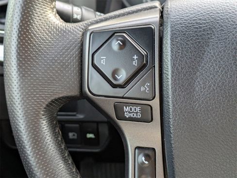 Used 2018 Toyota Tacoma TRD Sport image 28