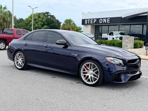 Used 2019 Mercedes-Benz E 63 AMG S image 8