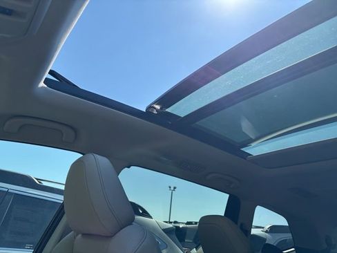 New 2025 Subaru Ascent Limited image 14