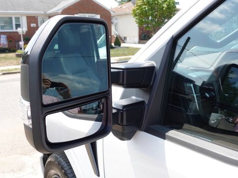 Used 2023 Ford F150 Lariat w/ Equipment Group 502A High image 13